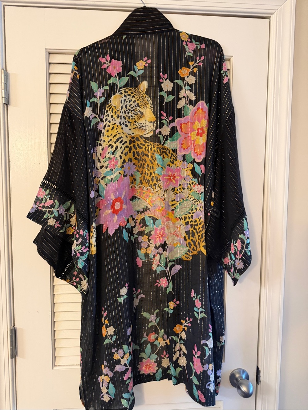 Spell jimi robe small medium.